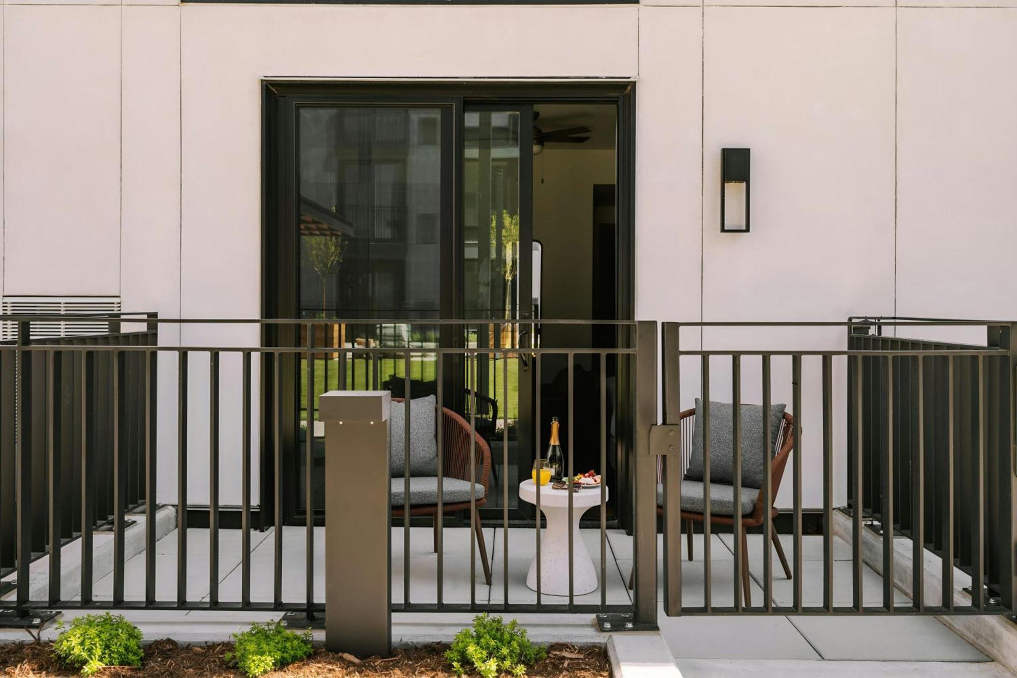 Sonder By Marriott Bonvoy Skyline Apartments Lohi Denver Bagian luar foto